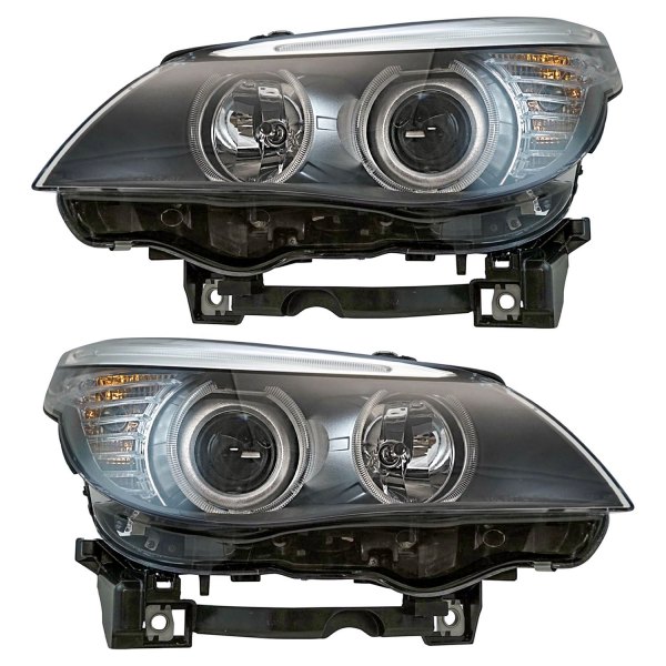 DIY Solutions® - Driver and Passenger Side Replacement Headlights