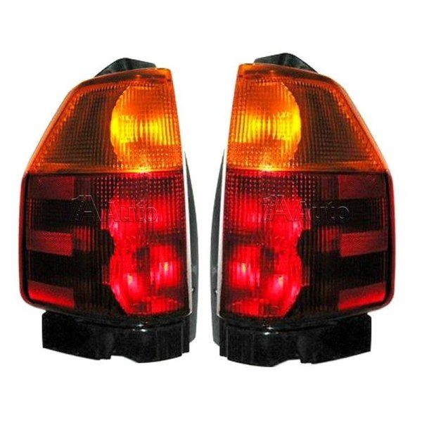 DIY Solutions® - Driver and Passenger Side Replacement Tail Lights, GMC Envoy