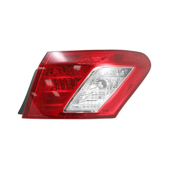 DIY Solutions® - Passenger Side Outer Replacement Tail Light