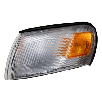 DIY Solutions® - Driver Side Replacement Turn Signal/Corner Light