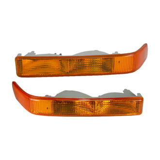 DIY Solutions® - Driver and Passenger Side Replacement Turn Signal/Parking Lights