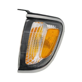 Dorman® - Driver Side Replacement Turn Signal/Corner Light