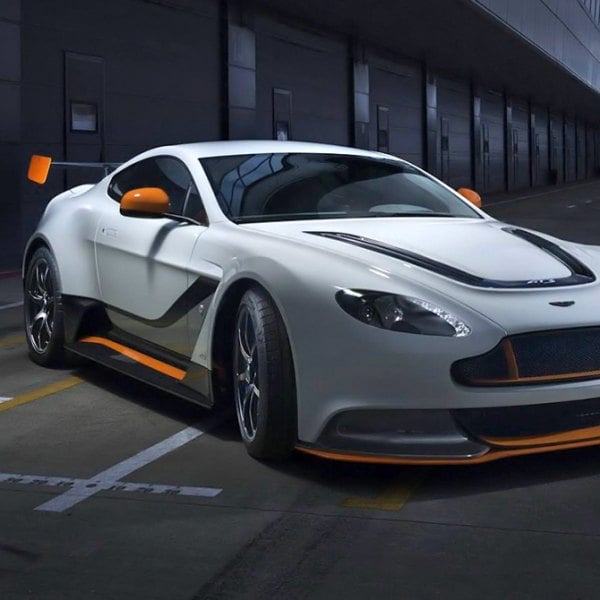 DUNLOP® - Tires On Aston Martin