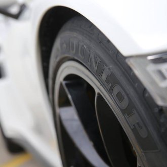 DUNLOP® - Porshe 911