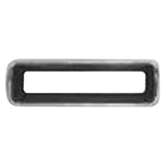Dynacorn® - Chrome Passenger Side Tail Light Bezel