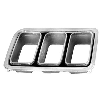 Dynacorn® - Chrome Passenger Side Tail Light Bezel