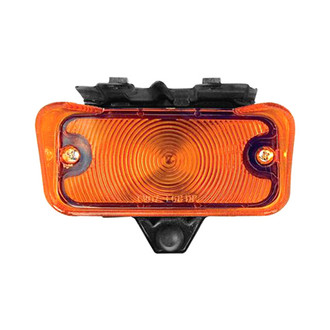 Dynacorn® - Driver or Passenger Side Replacement Turn Signal/Parking Light