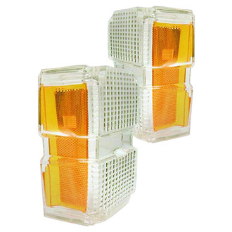 Dynacorn® - Driver and Passenger Side Replacement Turn Signal/Parking Light Lenses