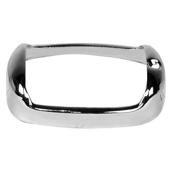 Dynacorn® - Chrome Tail Light Bezel