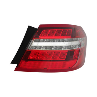 Eagle Eyes® - Passenger Side Outer Replacement Tail Light (Standard Line)