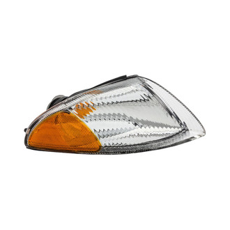 Eagle Eyes® - Passenger Side Replacement Turn Signal/Corner Light (Standard Line)