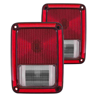 Eagle Eyes® - Driver and Passenger Side Replacement Tail Lights (Standard Line)