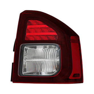 Eagle Eyes® CS356-B100R - Passenger Side Replacement Tail Light (Standard Line)