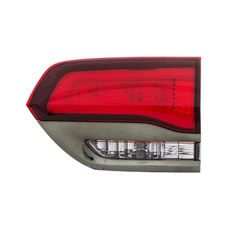 Eagle Eyes® - Passenger Side Inner Replacement Tail Light (Standard Line)
