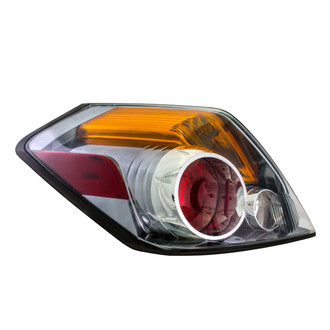 Eagle Eyes® - Driver and Passenger Side Replacement Tail Light (Standard Line)