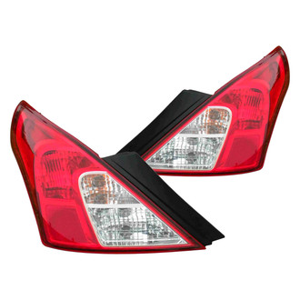 Eagle Eyes® - Replacement Tail Light (Standard Line)