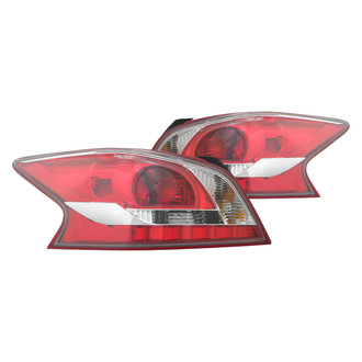Eagle Eyes® - Driver and Passenger Side Replacement Tail Lights (Standard Line)