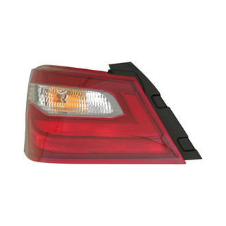 Eagle Eyes® - Driver Side Outer Replacement Tail Light (Standard Line)