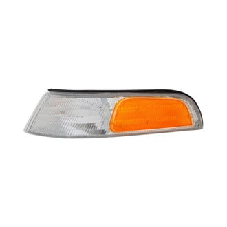 Eagle Eyes® - Driver Side Replacement Turn Signal/Corner Light (Standard Line)