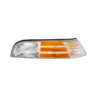 Eagle Eyes® - Passenger Side Replacement Turn Signal/Corner Light (Standard Line)