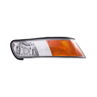 Eagle Eyes® - Passenger Side Replacement Turn Signal/Corner Light (Standard Line)