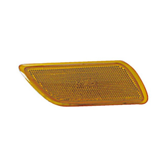 Eagle Eyes® - Passenger Side Replacement Side Marker Light (Standard Line)