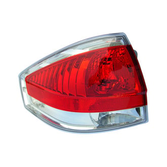 Eagle Eyes® - Driver Side Lower Replacement Tail Light (Standard Line)