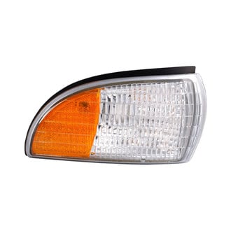 Eagle Eyes® - Passenger Side Replacement Turn Signal/Corner Light (Standard Line)