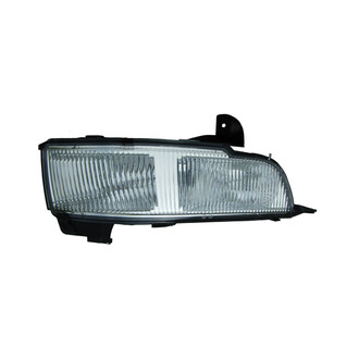 Eagle Eyes® - Driver Side Replacement Turn Signal/Fog Light (Standard Line)