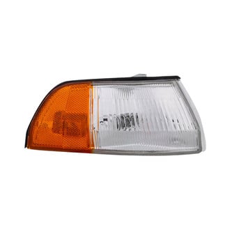 Eagle Eyes® - Passenger Side Replacement Turn Signal/Corner Light (Standard Line)