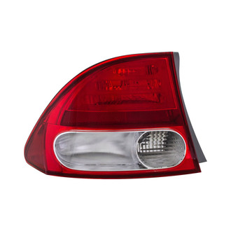 Eagle Eyes® - Driver Side Outer Replacement Tail Light Lens and Housing (Standard Line)