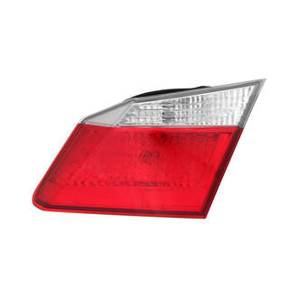 Eagle Eyes® - Passenger Side Inner Replacement Tail Light (Standard Line)