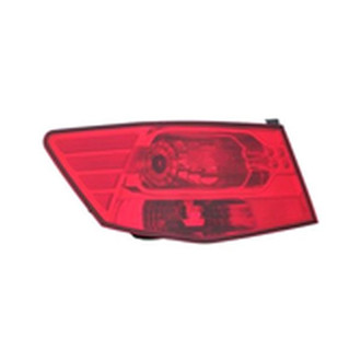 Eagle Eyes® - Driver Side Outer Replacement Tail Light (Standard Line)