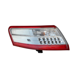 Eagle Eyes® - Driver Side Outer Replacement Tail Light (Standard Line)