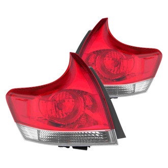 Eagle Eyes® - Driver and Passenger Side Outer Replacement Tail Lights (Standard Line)