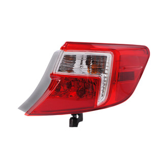 Eagle Eyes® - Passenger Side Outer Replacement Tail Light (Standard Line)