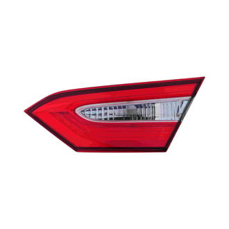 Eagle Eyes® - Passenger Side Inner Replacement Tail Light (Standard Line)
