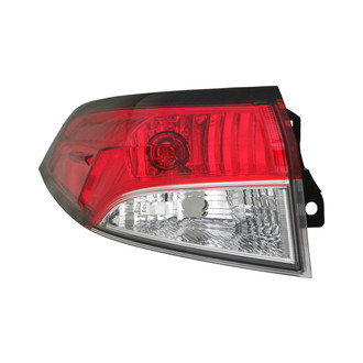 Eagle Eyes® - Driver Side Outer Replacement Tail Light (Standard Line)