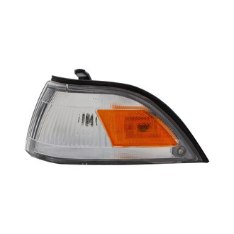 Eagle Eyes® - Driver Side Replacement Turn Signal/Corner Light (Standard Line)