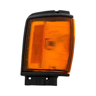 Eagle Eyes® - Passenger Side Replacement Turn Signal/Corner Light (Standard Line)