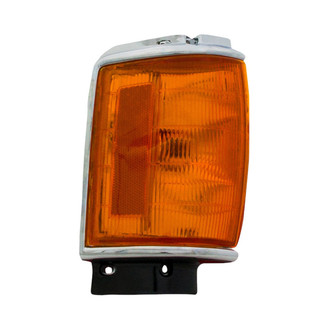 Eagle Eyes® - Passenger Side Replacement Turn Signal/Corner Light (Standard Line)