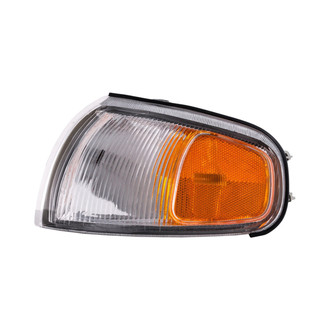 Eagle Eyes® - Driver Side Replacement Turn Signal/Corner Light (Standard Line)