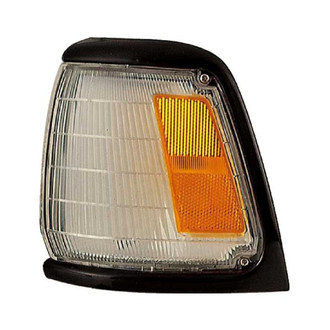 Eagle Eyes® - Driver Side Replacement Turn Signal/Corner Light (Standard Line)