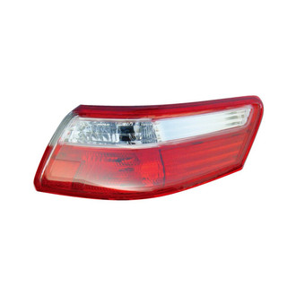 Eagle Eyes® - Passenger Side Outer Replacement Tail Light Lens and Housing (Standard Line)