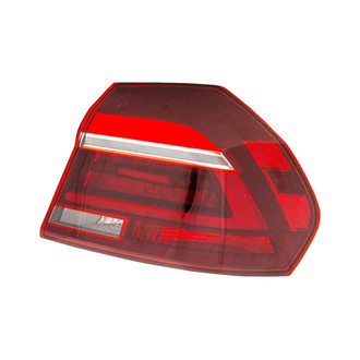 Eagle Eyes® - Passenger Side Outer Replacement Tail Light (Standard Line)