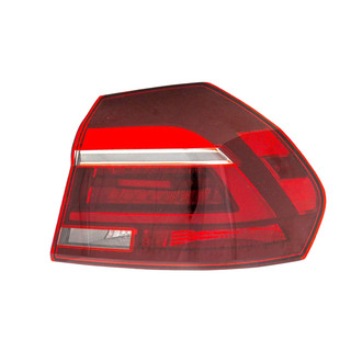Eagle Eyes® - Passenger Side Outer Replacement Tail Light (CAPA Certified)