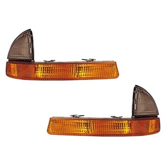 Eagle Eyes® - Driver Side Replacement Turn Signal/Parking Light Set (Standard Line)