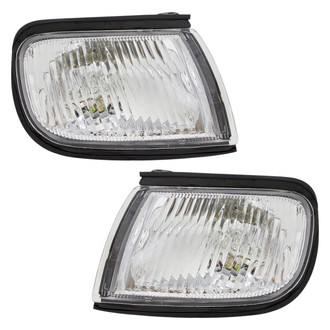 Eagle Eyes® - Driver Side Replacement Turn Signal/Corner Light Set (Standard Line)