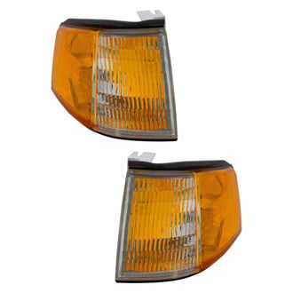 Eagle Eyes® - Driver Side Outer Replacement Turn Signal/Corner Light Set (Standard Line)