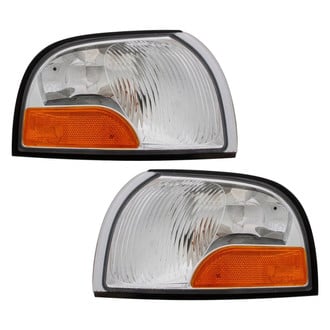 Eagle Eyes® - Driver Side Replacement Turn Signal/Corner Light Set (Standard Line)